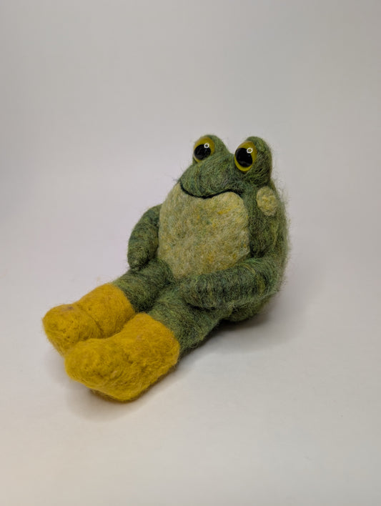 Needle Felted Gardener Frog