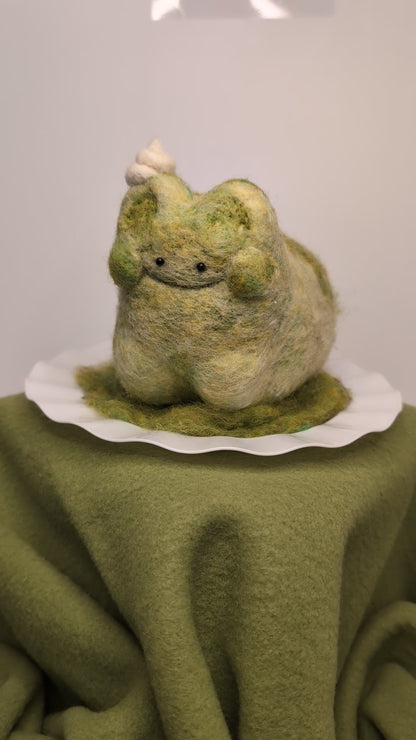 Needle Felted Matcha Pudding Cat